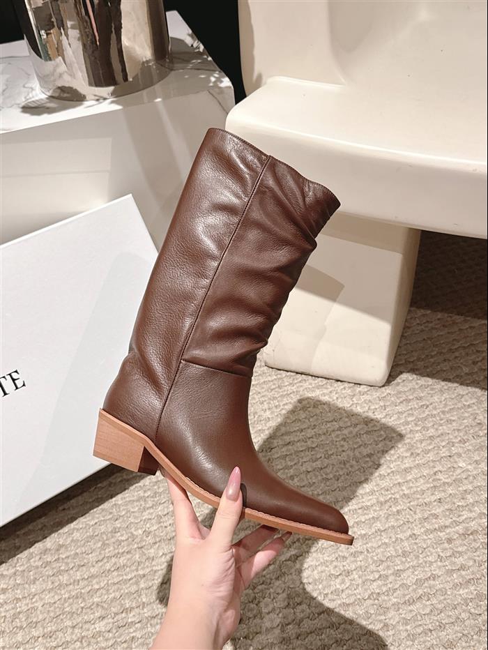 2025112817447299 460